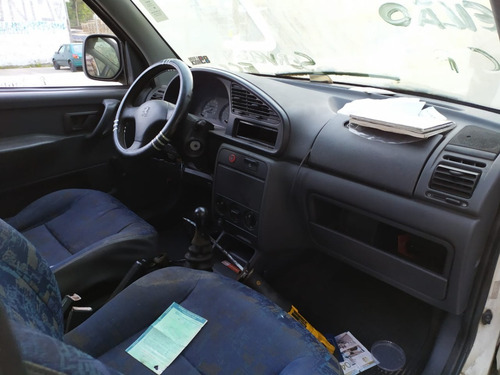 Imagem 3 de 7 de Peugeot Partner 1.8 8v 2000 Sucata Somente Peças