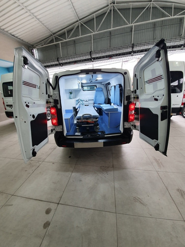 Imagem 8 de 8 de Peugeot Partner Furgon 1.6 800kg Flex 5p