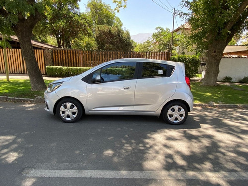 Imagen 5 de 15 de Chevrolet Spark Gt