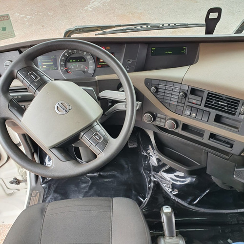 Imagem 12 de 15 de Caminhão 540 Volvo Fh540 Cavalo Traçado 6x4 Overdrive 2018