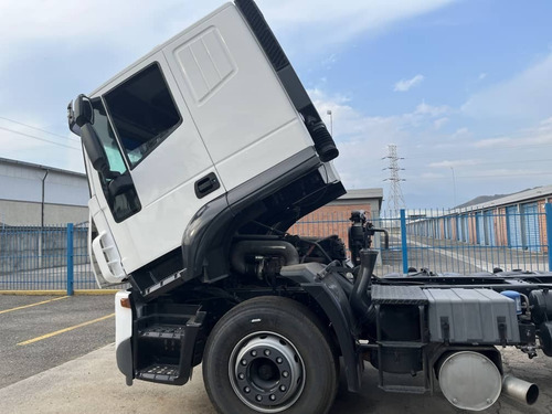 Imagen 7 de 15 de Iveco 740s42tz Stralis Chuto