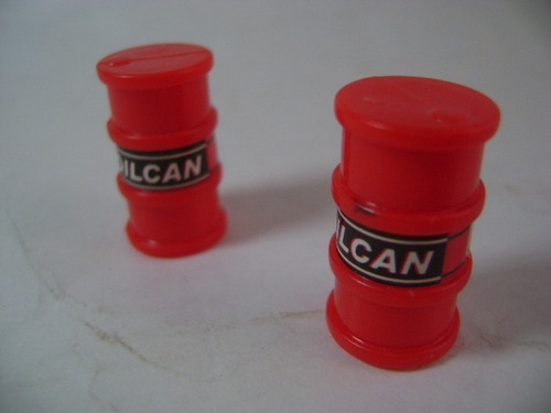 Imagen 10 de 10 de Nicohobbies 2 Tanques De 200 Lts De 23x12 Mm H0 (bol 28)