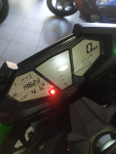 Imagen 5 de 10 de Kawasaki Z800