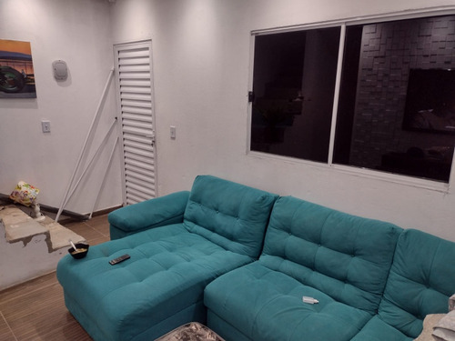Casa Com Salão