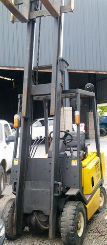 Autoelevador Yale Diesel 2 Toneladas