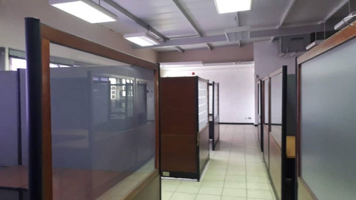 Imagen 6 de 9 de Vendo Edificio 900mts2 Altamira 0754