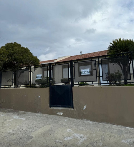 Oport! Venta Casa 4 Dorm, Quincho, Garaje, Patio - Ing. Grun
