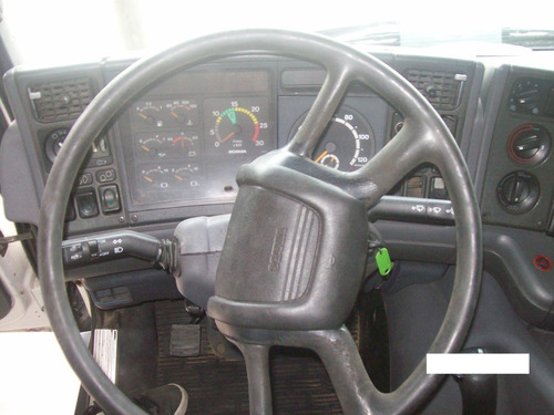 Scania G310 Modelo 2006