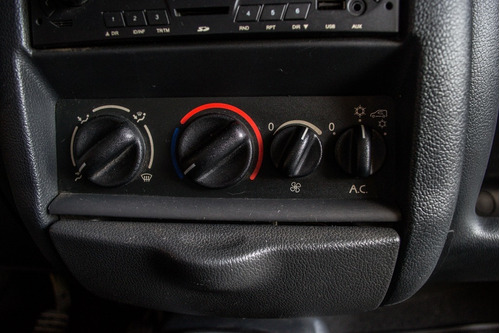 Imagen 20 de 20 de Renault Kangoo Confort 1.5 Diesel