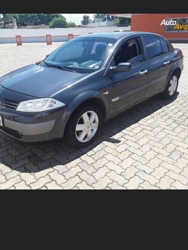 Renault Megane 2007 1.6 Dynamique Hi-flex 4p
