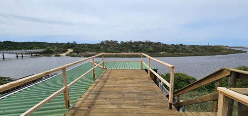 Alquiler Barra De Chuy Uruguay Con Fondo Al Arroyo