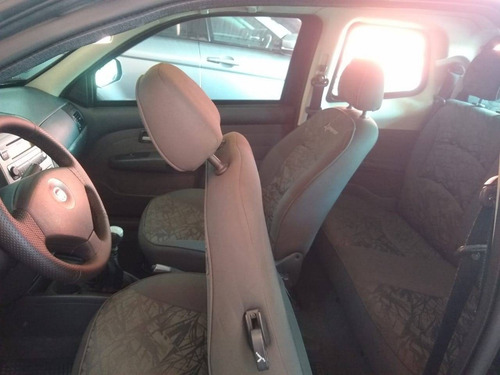 Imagem 11 de 12 de Fiat Strada 1.8 Adventure Cab. Dupla Flex 2p