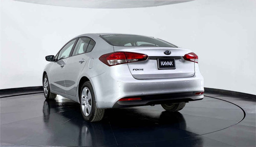 Imagen 5 de 15 de 104040 - Kia Forte Sedan 2018 Con Garantía