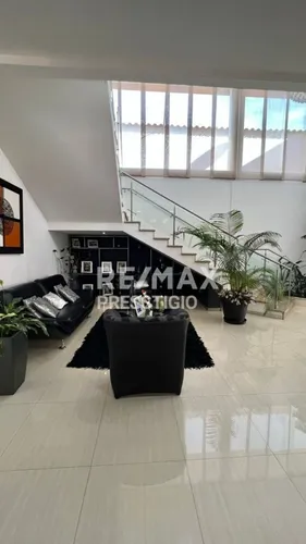 Exclusiva Propiedad En Venta.