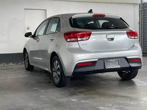 Kia Rio 1.6 Ex Hchback At