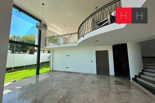 Casa En Renta En La Calera.