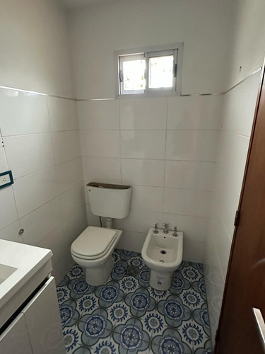 Casa Sobre Av T Edison 846