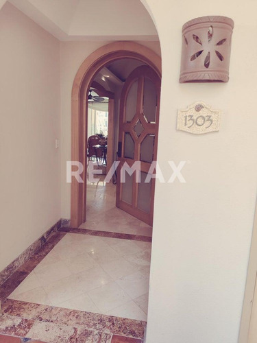 Villa La Estancia 1303 Cam. Viejo A San Jose Km.0.5 1303, Cabo San Lucas - Mls #22-159