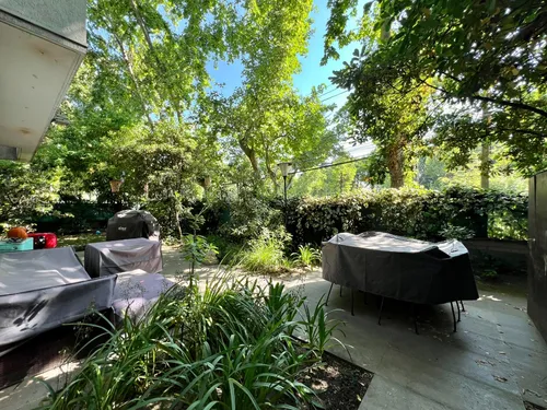 Espoz I Primer Piso Con Gran Jardín I Moderno Y Remodelado