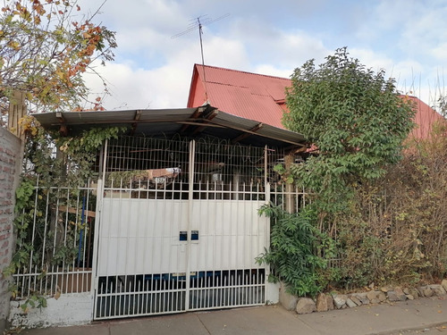 Casa Sin Deuda En Sector Consolidado De La Comuna.