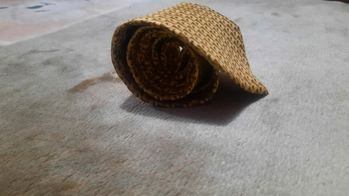 Corbata Salvatore Ferragamo Amarilla, Ermenegildo Zegna Multicolor Floreado 1.6 M (Usado)