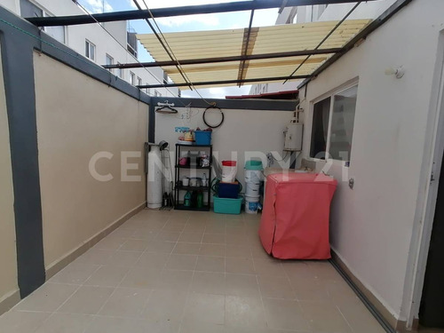 Casa En Venta Hacienda San Camilo, Pedro Escobedo, Querétaro.