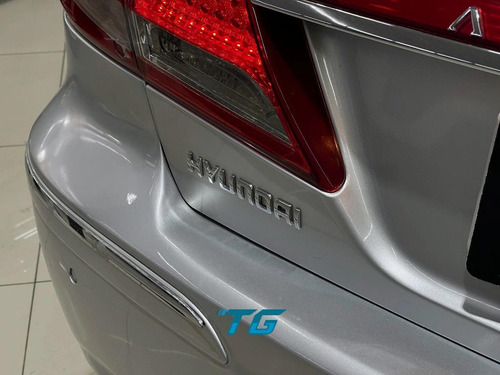 Hyundai Azera 3.3 MPFI GLS SEDAN V6 24V GASOLINA 4P AUTOMÁTICO