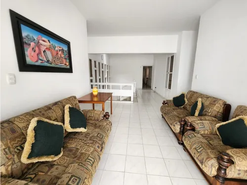 Venta Casa De 520mts2 En Ciudad Jardín, Sur De Cali 8850.