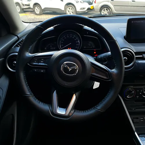 Mazda 2 1.5 Touring