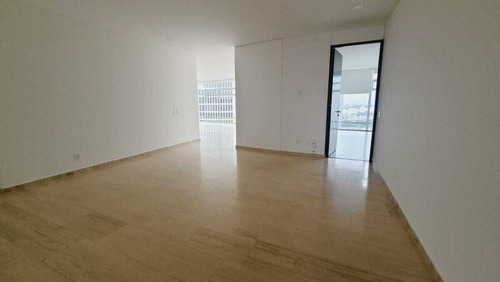 Departamento En Renta En Bosque Real