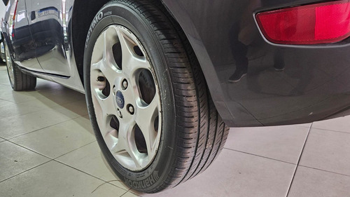 Ford Fiesta Kinetic 1.6 Titanium 120cv