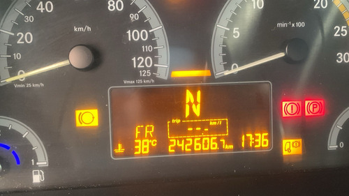 Mb 1016 2015 Chassi Novo Kms 242 000