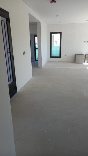 Imagen 5 de 15 de Casa A Estrenar En B° Cardales Village