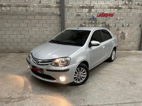 Toyota Etios 1.5 Sedan Xls