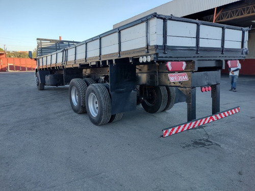 Imagem 6 de 15 de Ford Cargo 4331 Truck Carroceria Madeira Vw 24 250