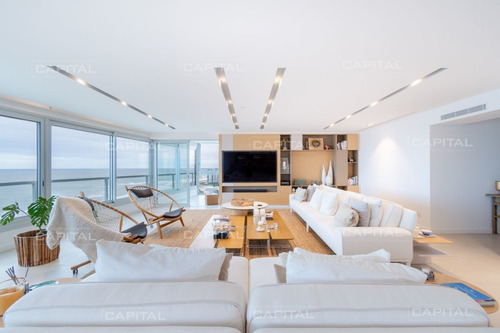 Imagen 3 de 30 de Venta De Increíble Departamento Unificado En Torre Premiun De Playa Brava - Punta Del Este Brava