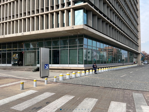 Local Comercial 217,4m2 Barrio Las Condes Oriente