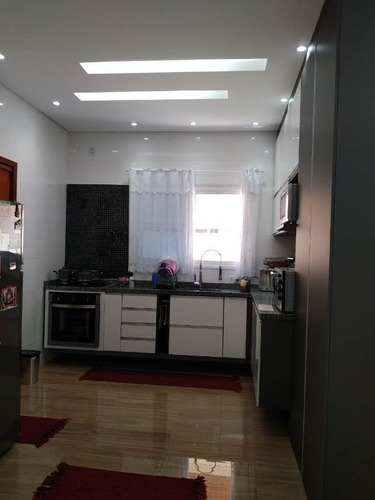 Imagem 5 de 12 de Um Lindo Sobrado No Condomínio Residencial Mantiqueira - Cf-1821