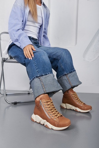 Zapatillas Mujer Cuero 100% Botas Suela Goma Cierre Jana