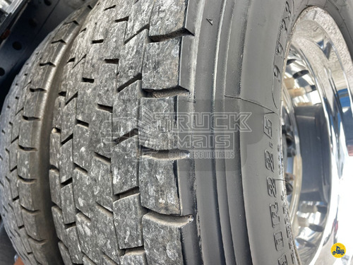 Volvo Vm 330 4x2 Ano 2013
