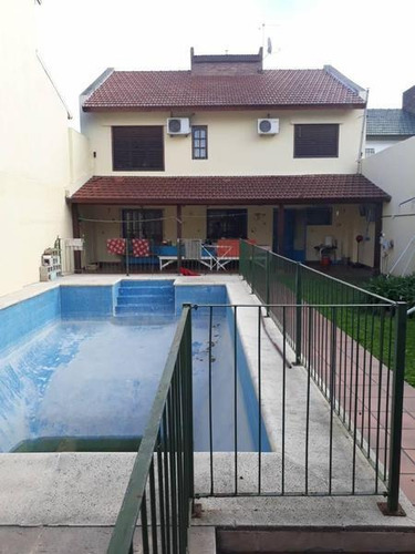 Imagen 28 de 30 de Venta -chalet En Dos Plantas - Bella Vista