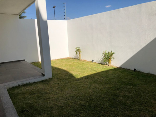 Imagen 4 de 10 de Puebla, Hermosa Casa En Lomas De Angelópolis Ii