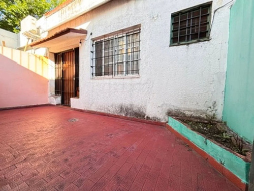 Venta Ph 2 Ambientes A Refaccionar Patio Florida