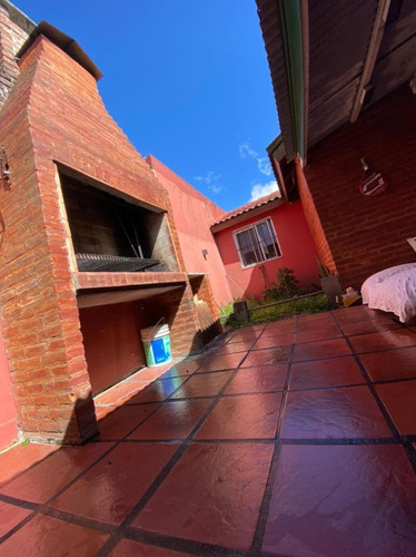 Imagen 11 de 14 de Castelar Norte Departamento Pb Con Patio, Jardín Y Parrilla