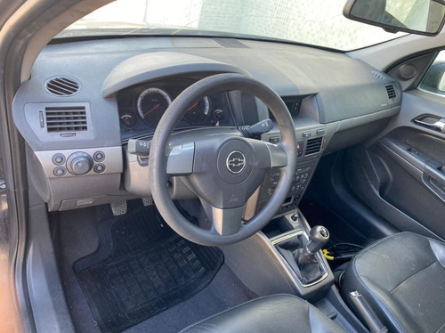 Imagem 8 de 9 de (18) Sucata Vectra Gt 2.0 8v 2010 (retirada Peças)