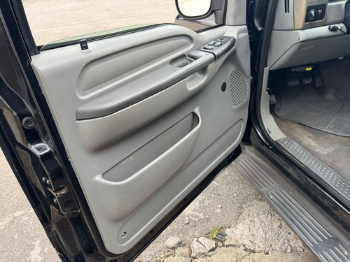 Ford F250 Xlt L - 2004