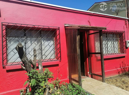 Casa En Venta De 1 Dormitorio En Concepción