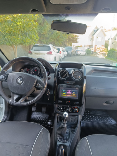 Renault Oroch Intens 2.0L Mt 4X2