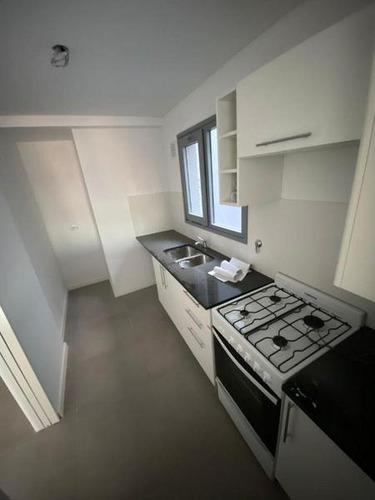 Imagen 5 de 10 de Departamento En Venta De 1 Dormitorio En Bahía Blanca