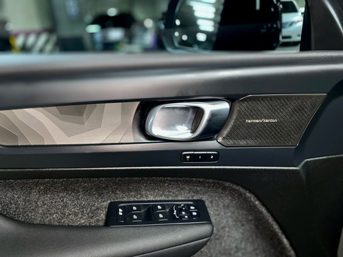 Volvo Xc40 2024 P8 Twin Recharge Ultimate Fullequipo 480aut